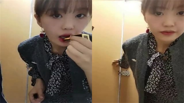 公厕激情!高跟黑丝贫乳痴女浪叫撩人，互动道具狂玩嫩穴自慰高潮喷水 海报