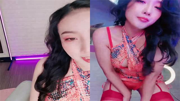 丰满台湾骚货御姐超大尺度付费珍藏版 海报