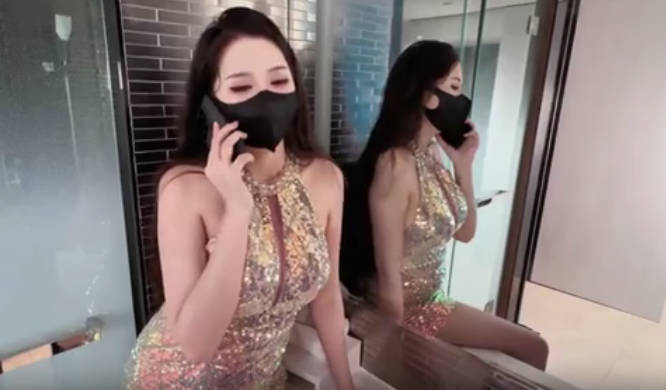 被威脅的秘書 海报