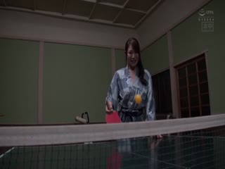 HND761被巨乳副班主任诱惑单独去拼房旅馆在二人独处的房间内两天一晚疯狂做爱的内射温泉旅行凛音う桃花. 海报