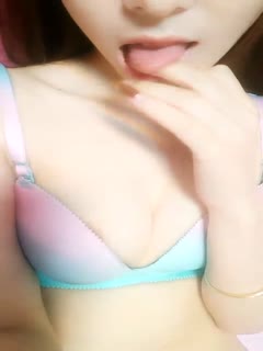唯美视讯720—白皙粉美妞唯美自拍 玩弄大奶子揉搓粉色木耳后入进出娇喘迭起 海报